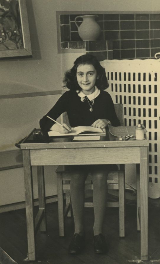 Anne Frank na escola primária